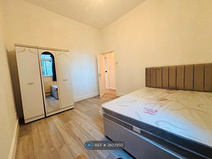 1 Bedroom Flat To Rent In Forest Gate, London, E7