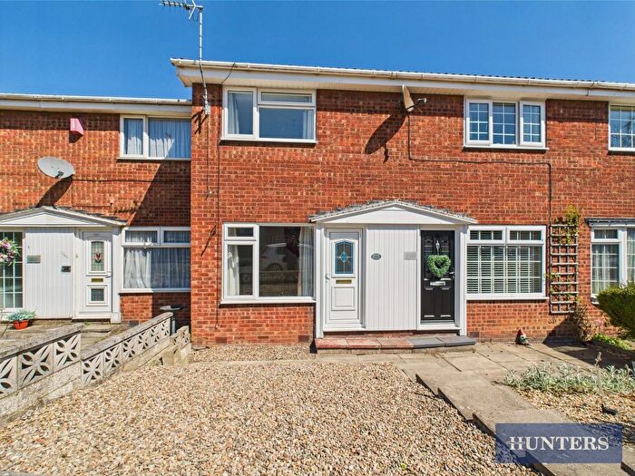 2 Bedroom Terraced House For Sale In Scarborough Road, Filey, YO14
