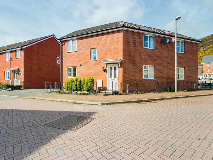 2 Bedroom Semi-Detached House To Rent In Marcroft Road, Port Tennant, Swansea, SA1