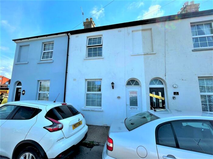 2 Bedroom Terraced House To Rent In Transit Road, Newhaven, BN9