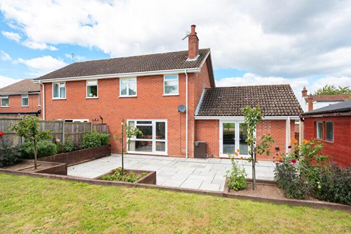 3 Bedroom End Of Terrace House For Sale In Thrigby Road, Filby, NR29