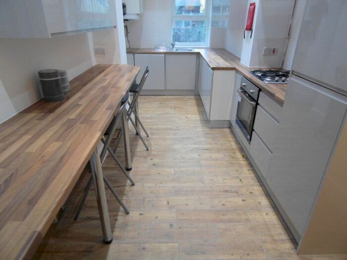 4 Bedroom Terraced House To Rent In Bolingbroke Road, Coventry, CV3