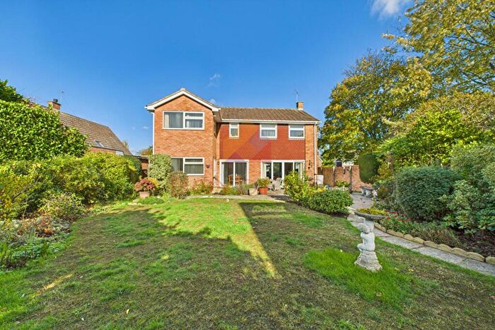 4 Bedroom Detached House For Sale In Marlowe Way, Poets Corner, Colchester, CO3