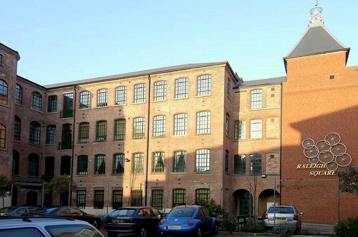 2 Bedroom Flat To Rent In Raleigh Square, Canning Circus, Nottingham, NG7