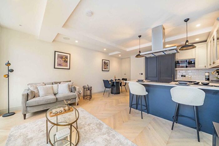 2 Bedroom Flat For Sale In Gordon Road, Ealing, W5