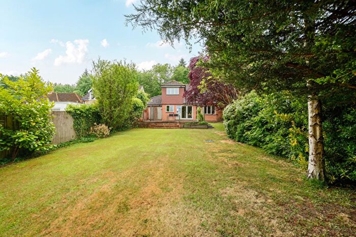 4 Bedroom Detached House For Sale In Hatch Lane, Chapel Row, Reading, Berkshire, RG7