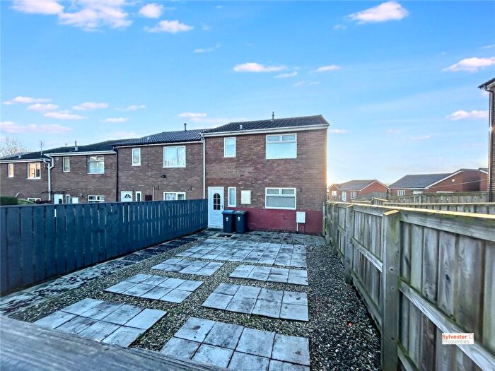 3 Bedroom End Of Terrace House For Sale In Burns Close, Stanley, County Durham, DH9