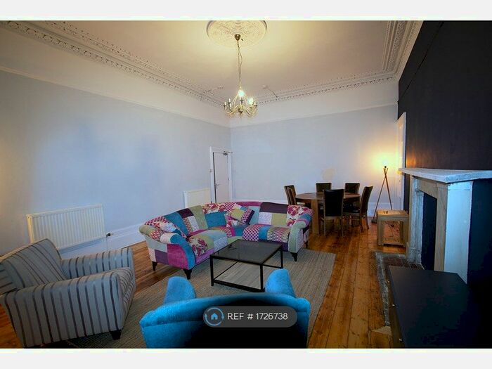 2 Bedroom Flat To Rent In West Princes Street, Glasgow, G4