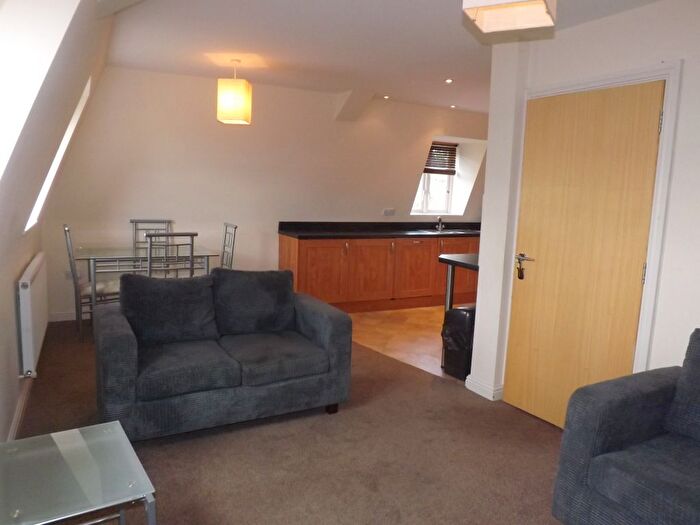 2 Bedroom Property To Rent In Vista, Rotherham, S60