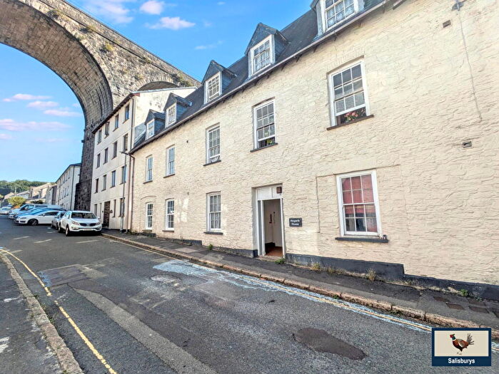 1 Bedroom Flat For Sale In Hogarth House, Tavistock, PL19