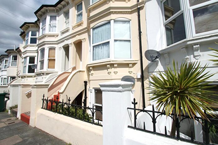 1 Bedroom Apartment To Rent In Cowper Street, BN3