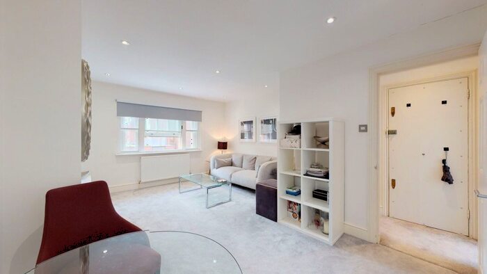2 Bedroom Flat To Rent In Montagu Row, London, W1U