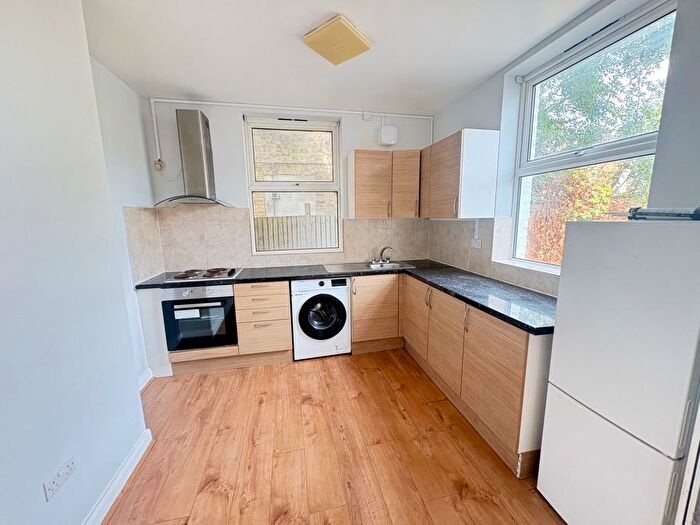 1 Bedroom Studio To Rent In Portland Road, London, SE25