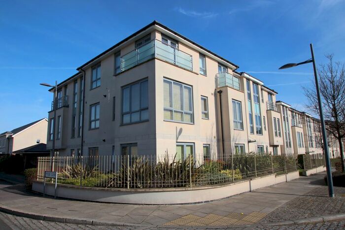 1 Bedroom Flat To Rent In Springhead Road, Northfleet, Gravesend DA11