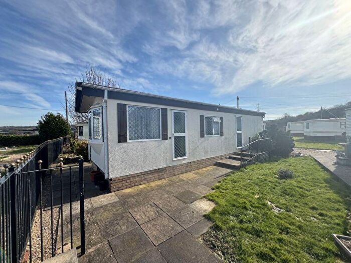 1 Bedroom Park Home To Rent In Harrow Lane, Boughton, NG22