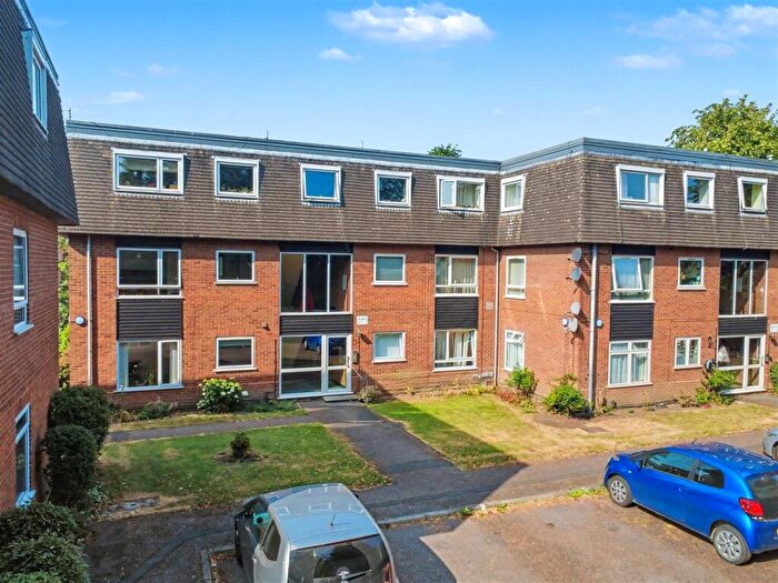 2 Bedroom Flat For Sale In Linden Court, Liden Grove, Beeston Rylands, NG9