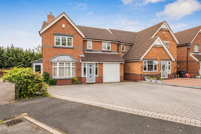 4 Bedroom Detached House For Sale In Holbrook Grove, Birmingham, B37