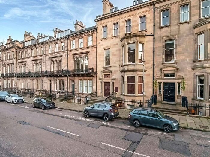 2 Bedroom Flat To Rent In Rothesay Place, West End, Edinburgh, EH3