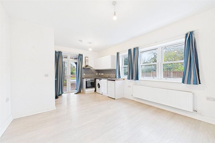 1 Bedroom Flat To Rent In Grenfell Road, Maidenhead, Berkshire, SL6