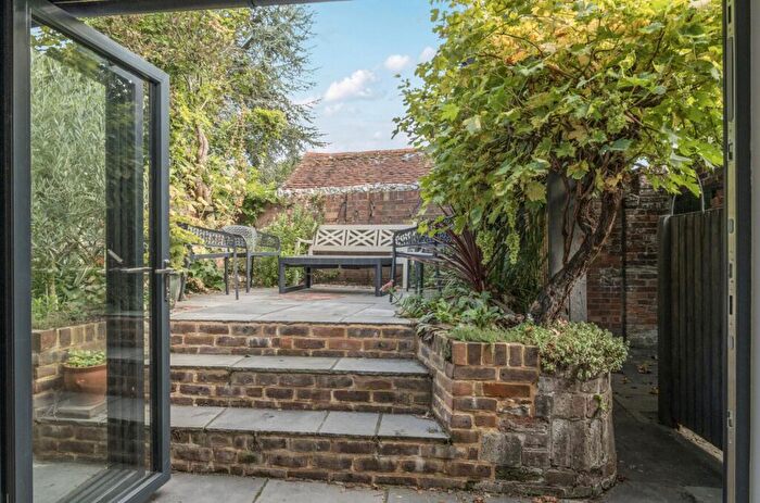 2 Bedroom Cottage For Sale In Prinsted Lane, Prinsted, PO10