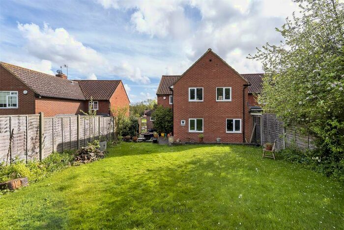 4 Bedroom Property For Sale In Carters Hill, Underriver, Sevenoaks, TN15