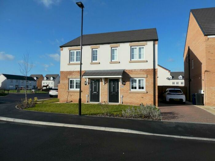 2 Bedroom Semi-Detached House To Rent In Crown Drive, Doncaster, DN4