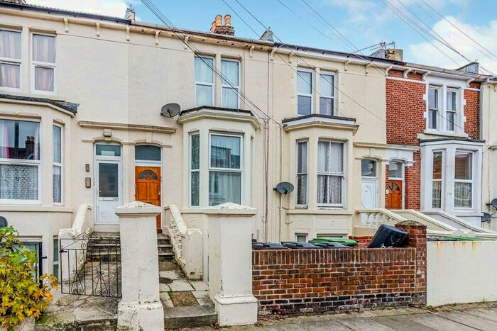 2 Bedroom Flat To Rent In St. Andrews Road, Southsea, Hampshire, PO5