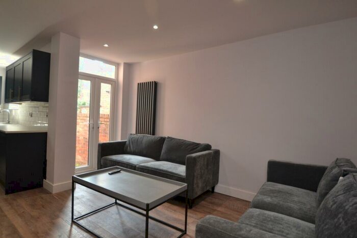 6 Bedroom Detached House To Rent In Braemar Road, Fallowfield, Manchester, M14