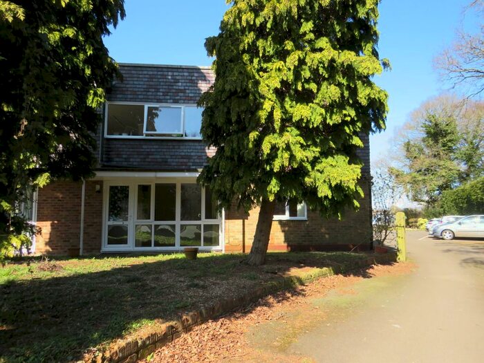 1 Bedroom Flat To Rent In Charing Hill, Charing, Ashford, TN27