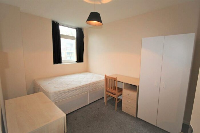 1 Bedroom Detached House To Rent In Pelter Street, Shoreditch, E2