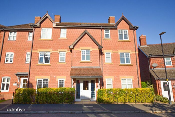 1 Bedroom Flat For Sale In Sandmoor Place, Lymm, WA13