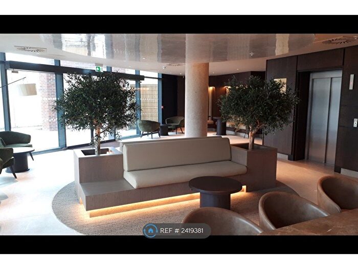 1 Bedroom Flat To Rent In Springwell Gardens, Leeds, LS12