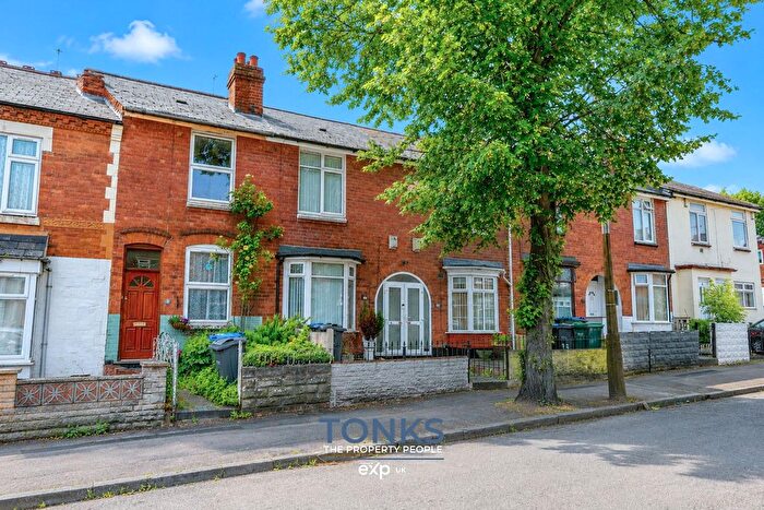 2 Bedroom Terraced House For Sale In The Uplands, Smethwick, B67