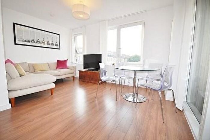 1 Bedroom Flat For Sale In Peabody Avenue, Pimlico, London, SW1V