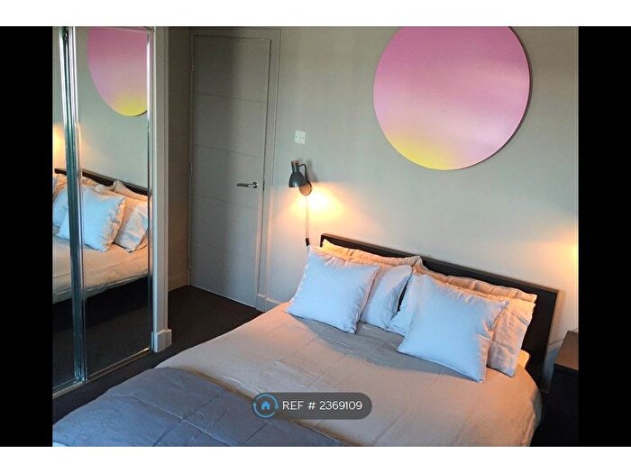 2 Bedroom Flat To Rent In Bath Street, Glasgow, G2
