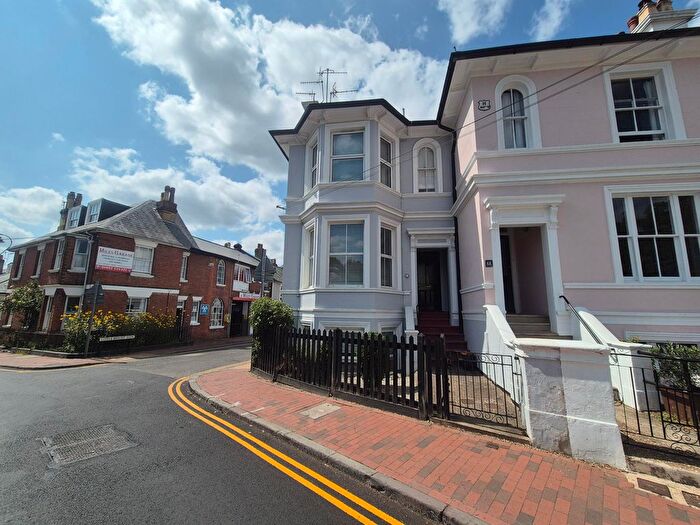 1 Bedroom Flat To Rent In Claremont Road, Tunbridge Wells, TN1