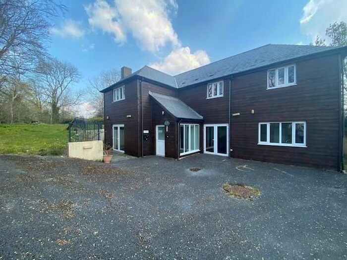 6 Bedroom Property To Rent In Lancaster Gardens, Plymouth, PL5