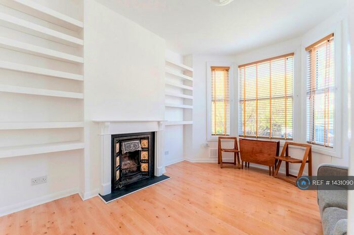 2 Bedroom Flat To Rent In Berens Road, London, NW10