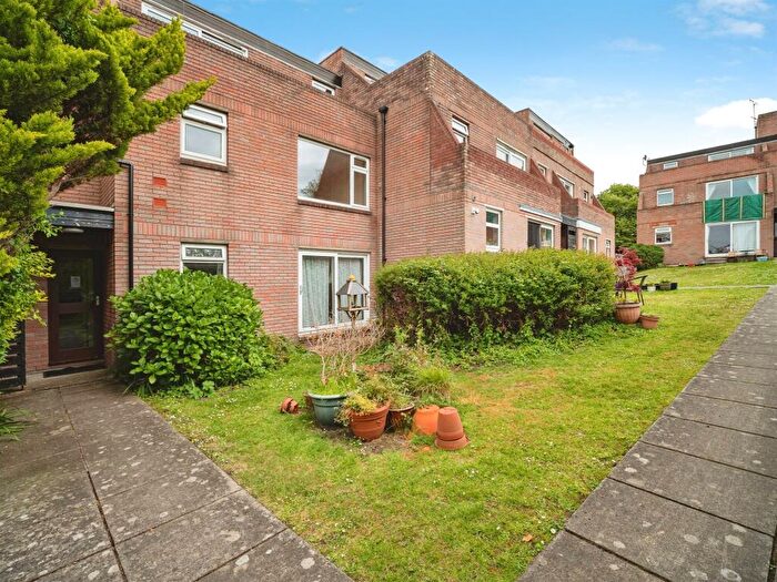 1 Bedroom Flat For Sale In Fourgates Road, Dorchester, DT1