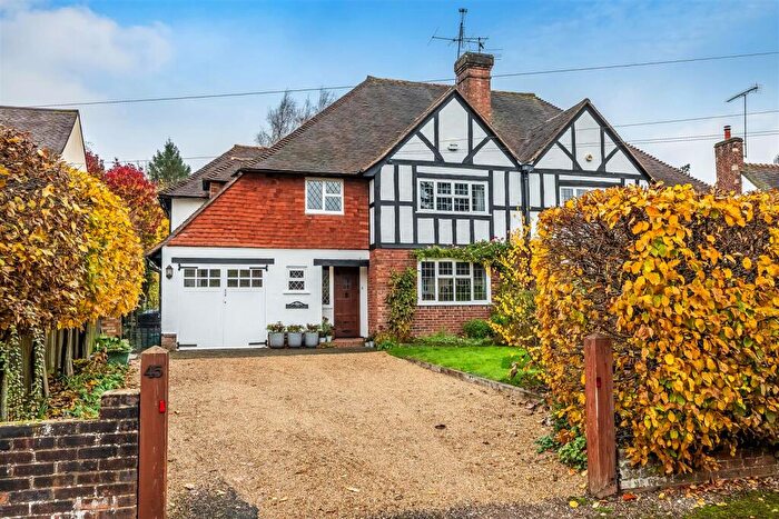4 Bedroom Semi Detached House For Sale In Granville Road, Limpsfield, Oxted, RH8
