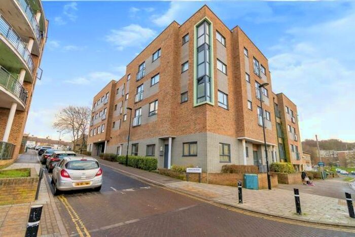 1 Bedroom Maisonette To Rent In Marston Road, Southampton, SO19