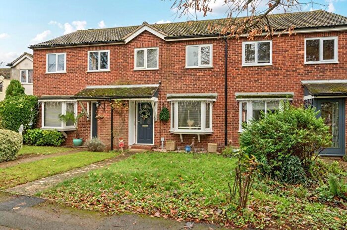 3 Bedroom House For Sale In Thame Road, Haddenham, HP17