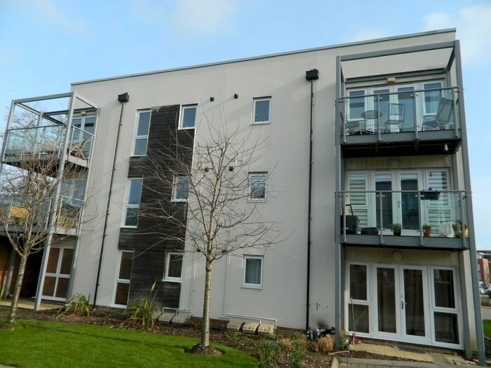 2 Bedroom Flat To Rent In Tenzing Gardens, Basingstoke, RG24