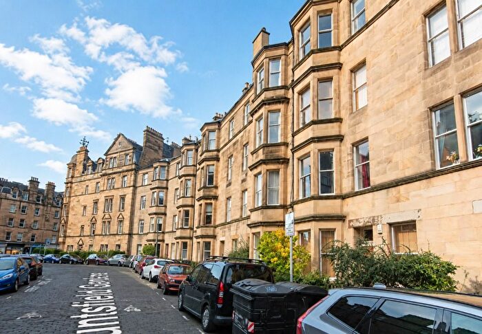 4 Bedroom Flat To Rent In Bruntsfield Gardens, Edinburgh, EH10