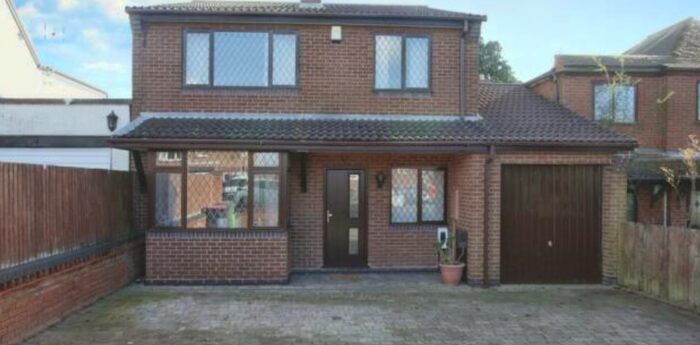 4 Bedroom Detached House For Sale In Knowle Hill, CV9