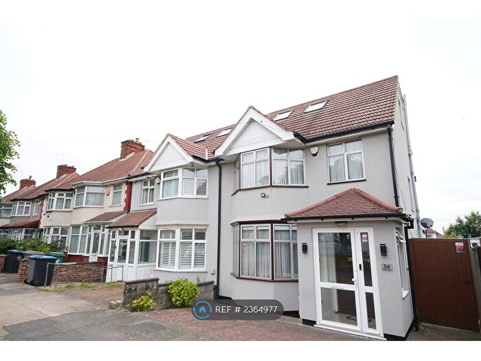 4 Bedroom Semi-Detached House To Rent In Victoria Avenue, Wembley, HA9
