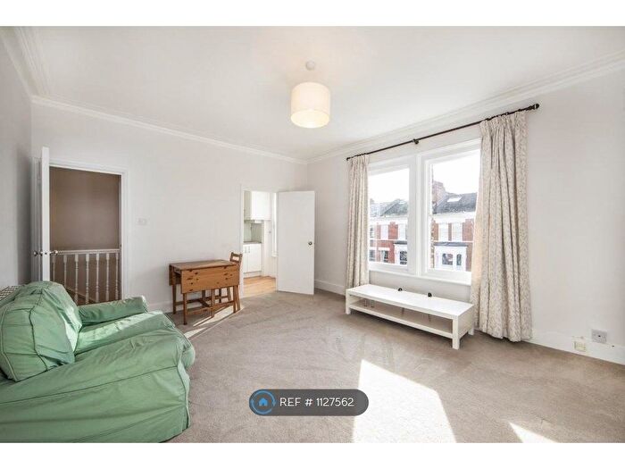 1 Bedroom Flat To Rent In Poplar Grove, London, W6
