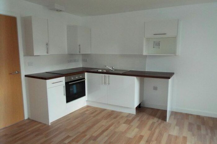 1 Bedroom Flat To Rent In Markfield Court, Leicester, LE4