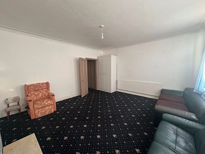1 Bedroom Flat To Rent In Headstone Road, Harrow, HA1