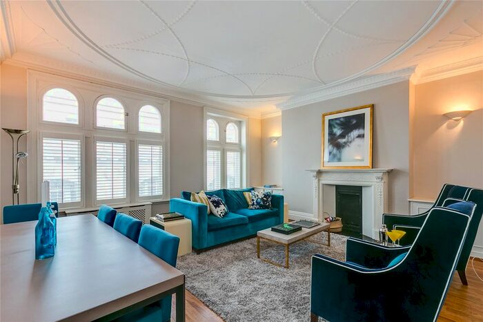 3 Bedroom Flat To Rent In Old Court House, Old Court Place, W8